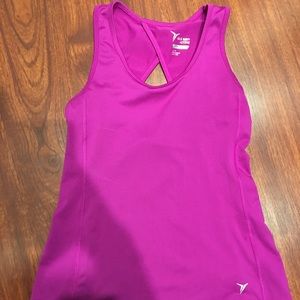 Fitness tank with back cut out